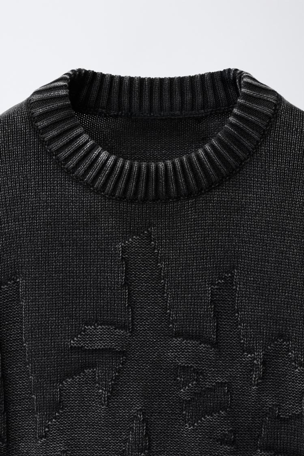 ZARA СВИТЕР С ЭФФЕКТОМ ПОТЕРТОСТИ, ЧЕРНЫЙ