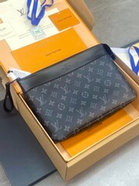 Louis Vuitton Pochette Voyage Souple