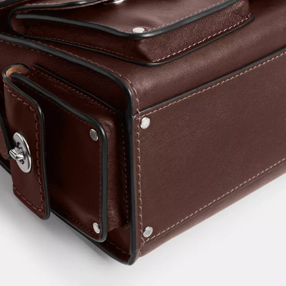 COACH МЯГКАЯ СУМКА CARGO TABBY, ТЕМНО-КОРИЧНЕВЫЙ