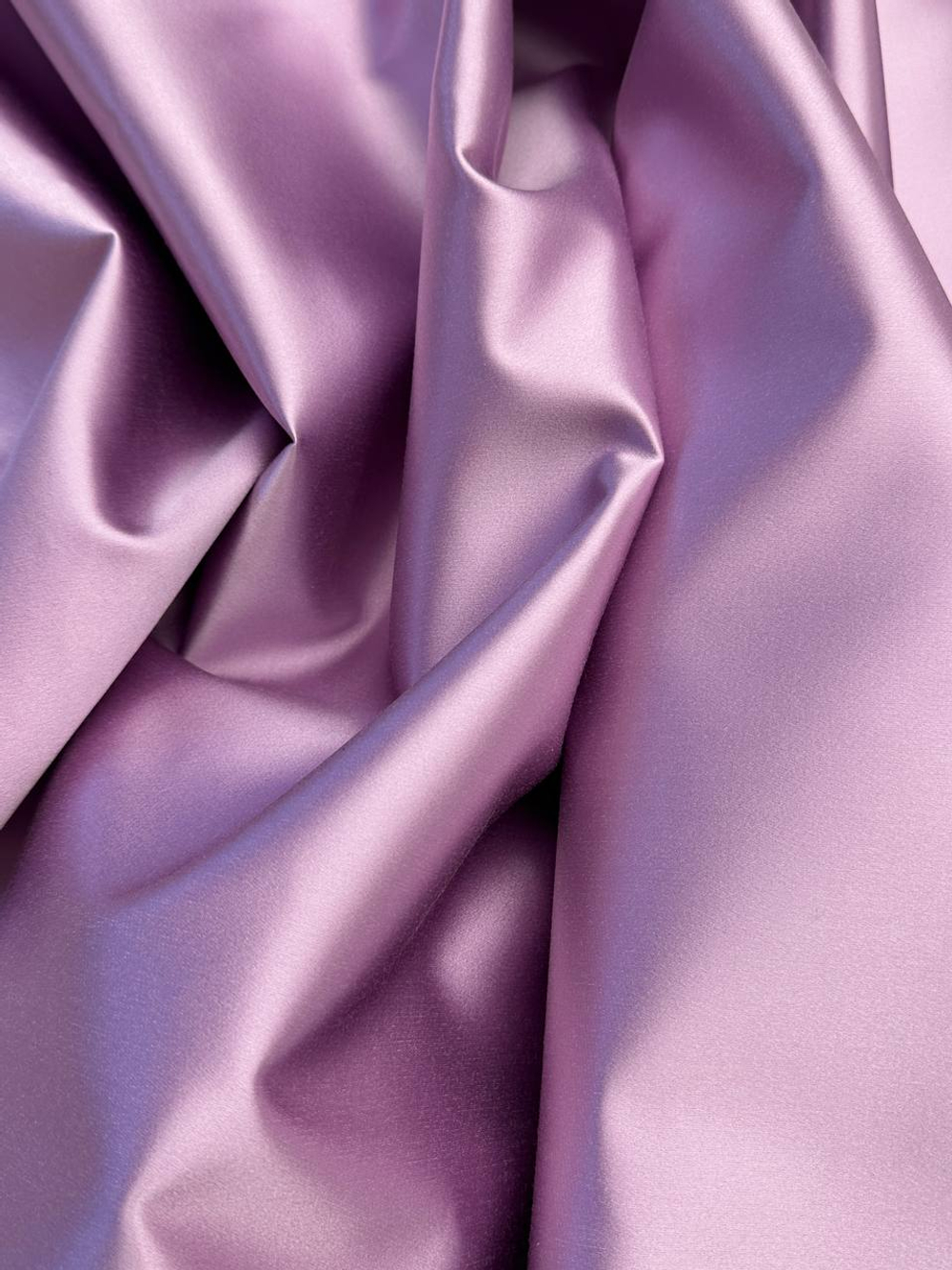 Шелк с вискозой на дублерине Gucci сиреневый