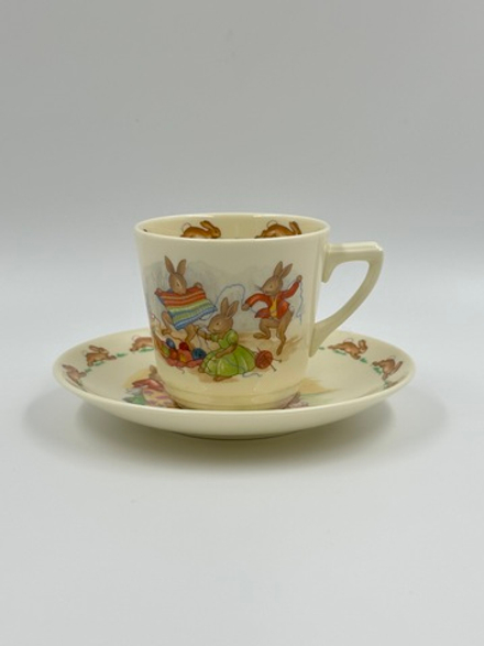 Чайная пара Royal Doulton, Bunnykins