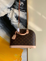 Louis Vuitton Alma PM