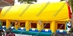 Надувной батут "Зверята с крышей 3" со скалодромом, 11*7*6 м