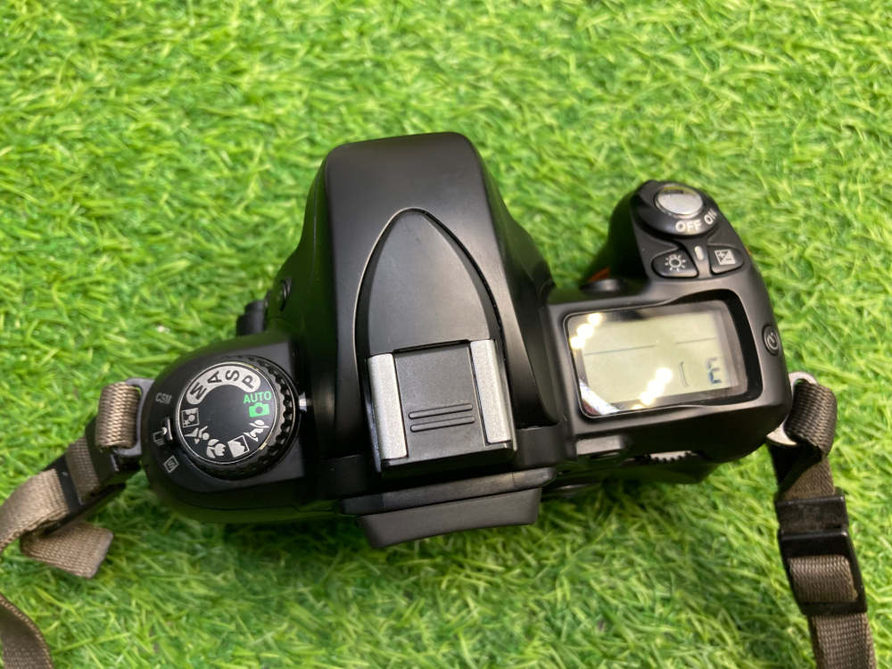 Nikon F75 Black kit 28-100mm 3.5-5.6G AF Nikkor