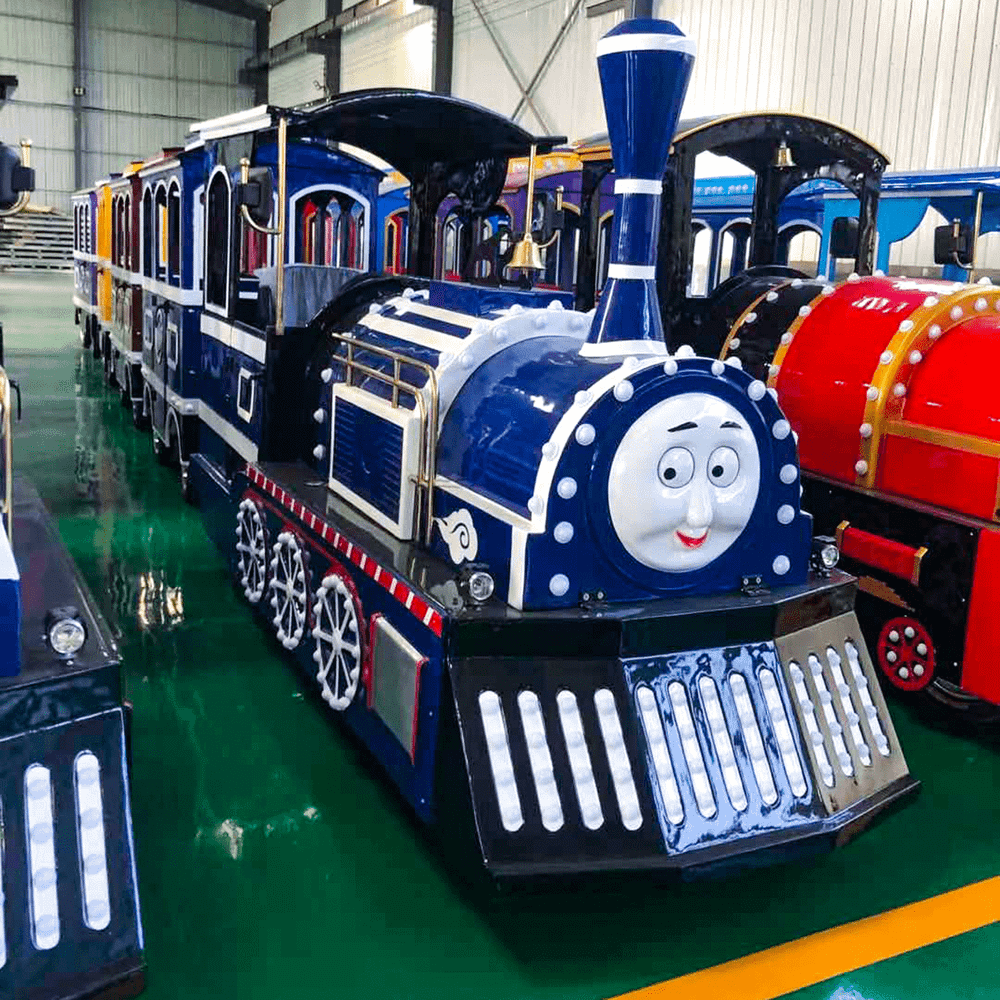 Безрельсовый паровозик «Капитан», 4 вагона, 16 мест — для ТРЦ, с электродвигателем