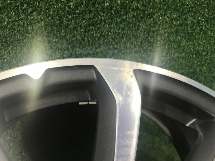 Диск литой R19 Maserati Levante (2016-2024)