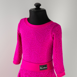 платье для танцев с гипюром