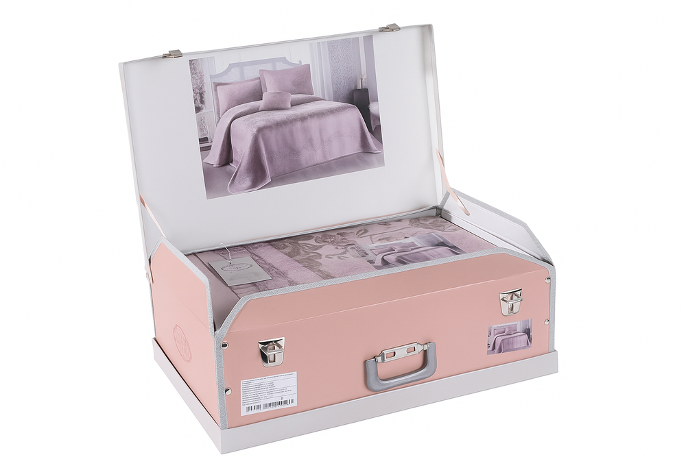 Постельный набор в коробке покрывало+наволочки