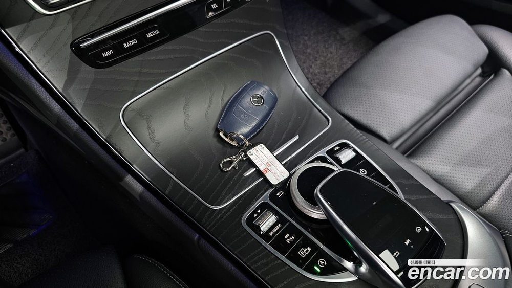Mercedes-Benz C-Class W205 C200 AMG Line (07.2021)