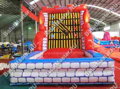 Надувной батут-прилипала "Замок"  7*3,8*4,5 м