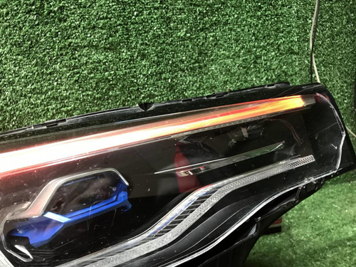 Фара правая BMW X7 G07 (19-22) Laser Light