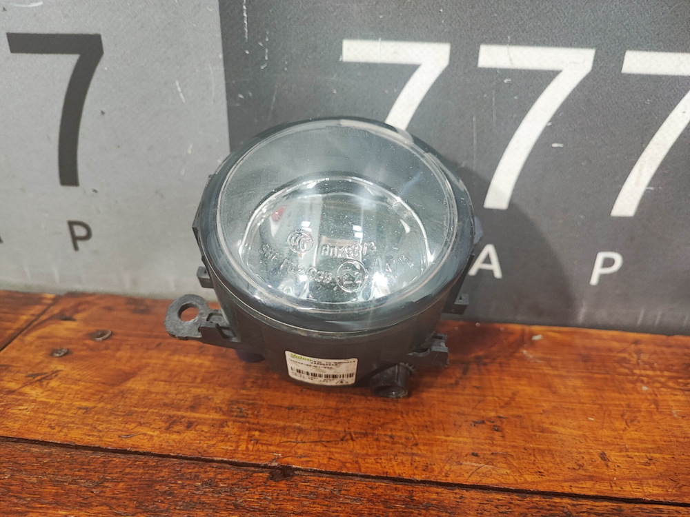 ПТФ передняя Suzuki SX4 2 13-нв Б/У Оригинал 3550062J01000