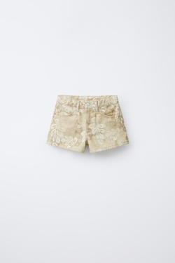 ZARA ДЖИНСОВЫЕ ШОРТЫ С ПРИНТОМ «ЛИСТЬЯ», ЖЕЛТЫЙ