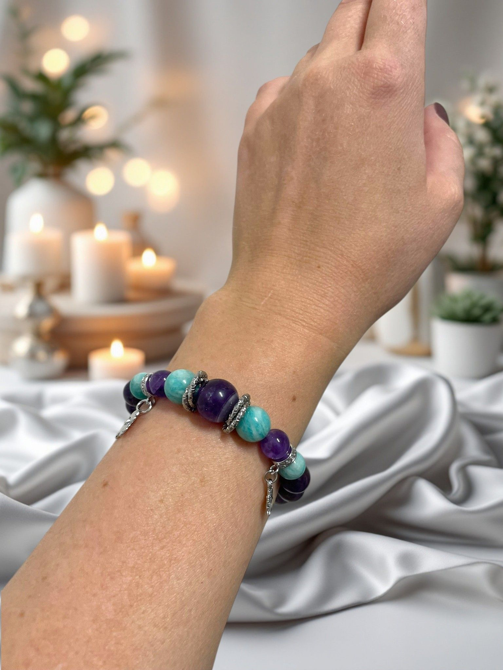 Браслет для Водолея, аметист и амазонит