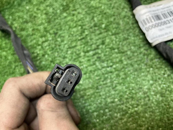 Проводка заднего бампера VW Touareg 3 (2018-н.в.)