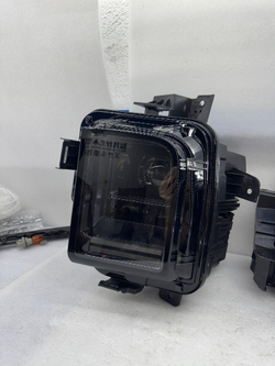 Фара правая LED оригинал для Li Auto L9 ()