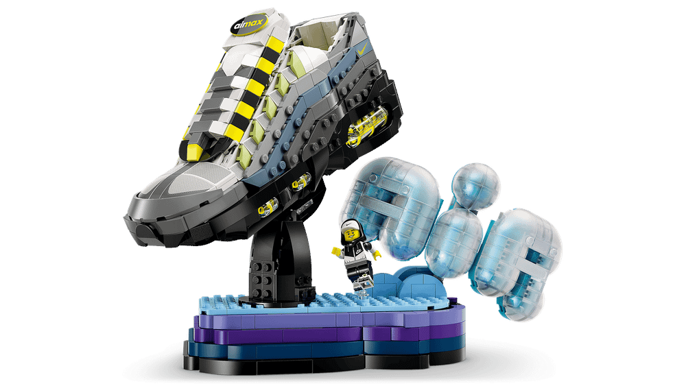 Конструктор LEGO 43025 Nike Air Max 95 x LEGO® Set