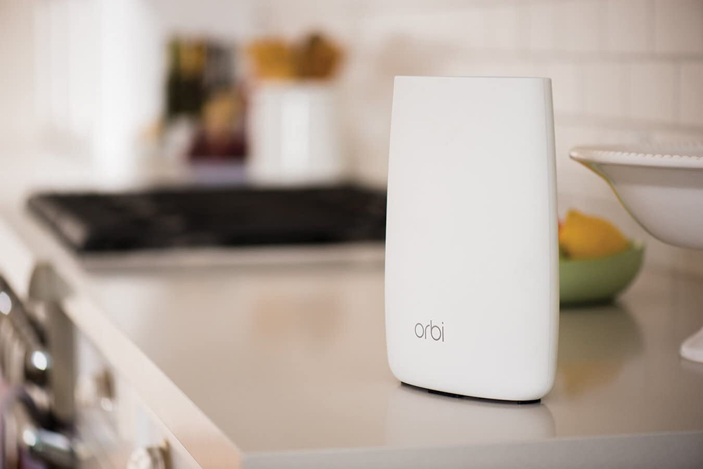 Роутер NETGEAR Orbi AC3000 WiFi 5 (RBR50-100NAS)