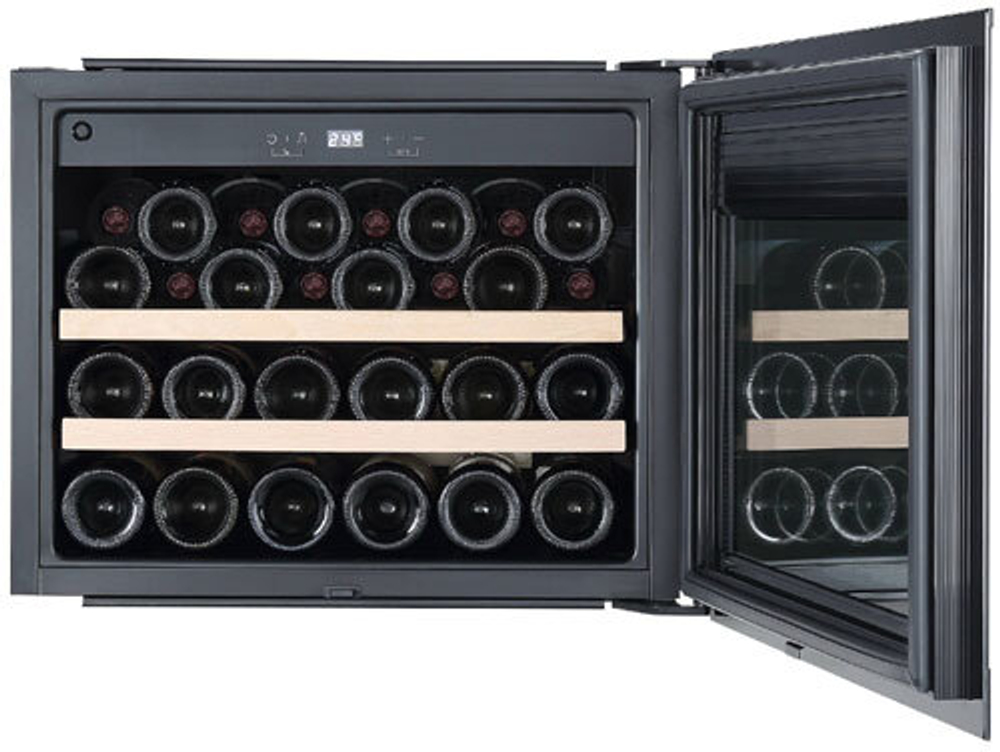 Встраиваемый винный шкаф Korting KFW 501 SL GXN
