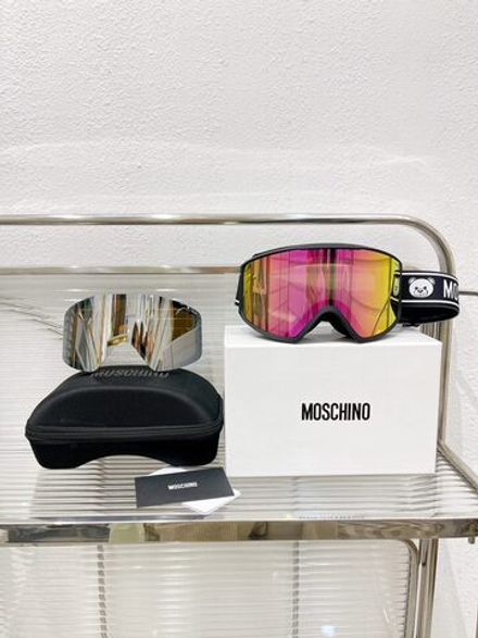 Moschino Snow Mask