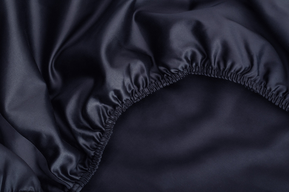 Простыня на резинке хлопок German Grass Аллюр Черный