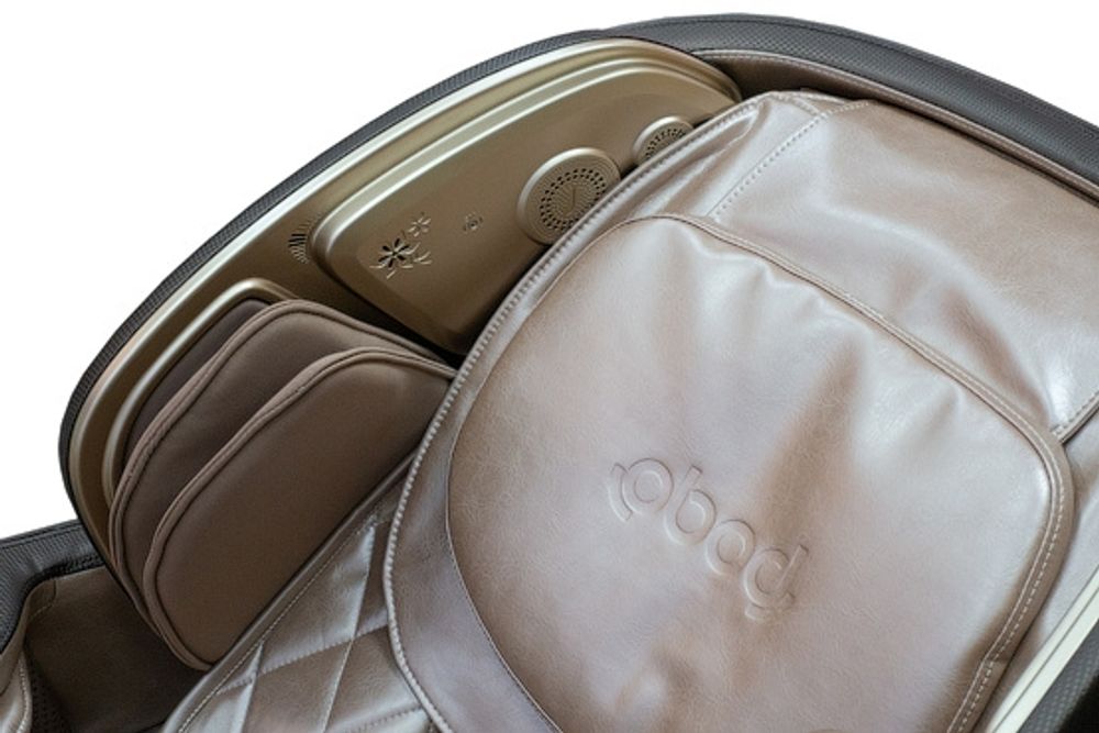 Массажное кресло Bodo Excellence Rose Gold Домашнее