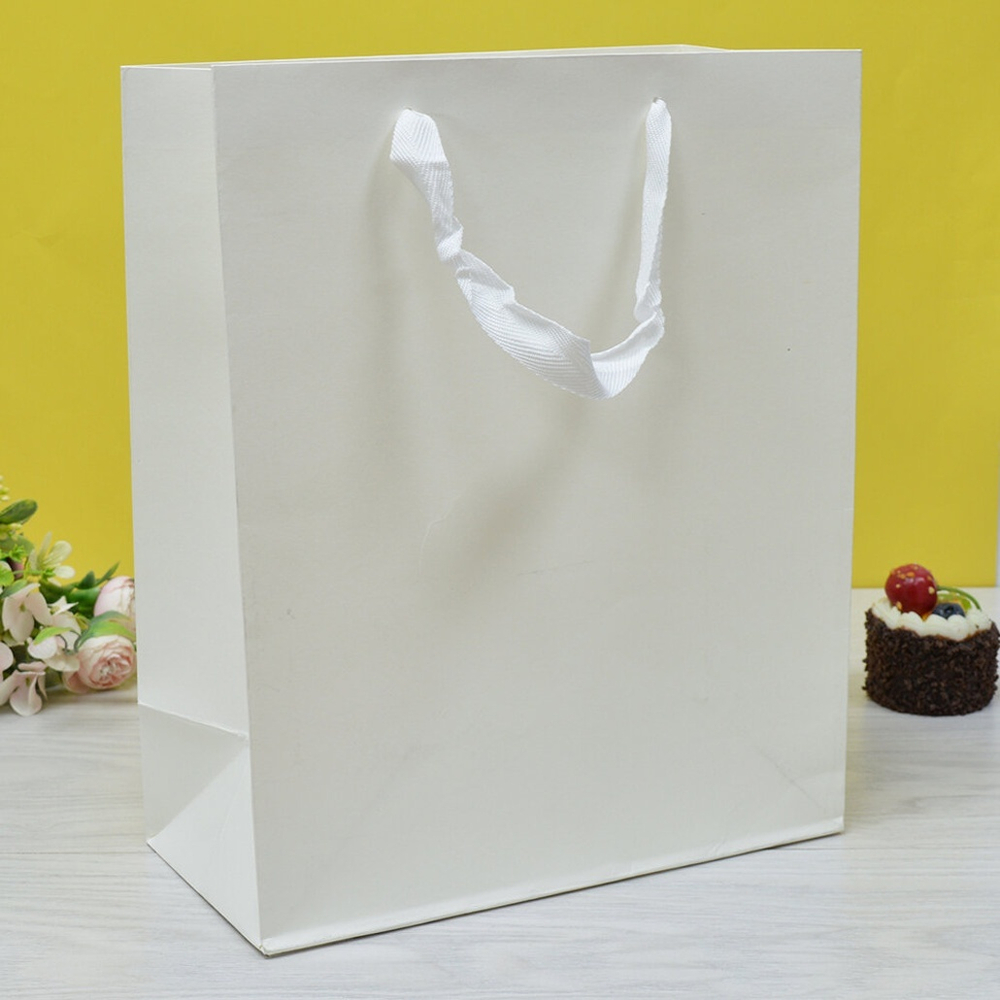 Пакет бумажный 26*32*13см с ручками Крафт белый