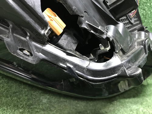 Битая Фара левая Toyota Highlander 4 U70 19-нв LED
