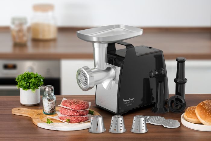 Мясорубка Moulinex HV7 Pro ME558810