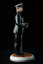 Статуэтка. Фарфор. Солдат. Трибуц Владимир Филиппович - Русский флотоводец. Россия