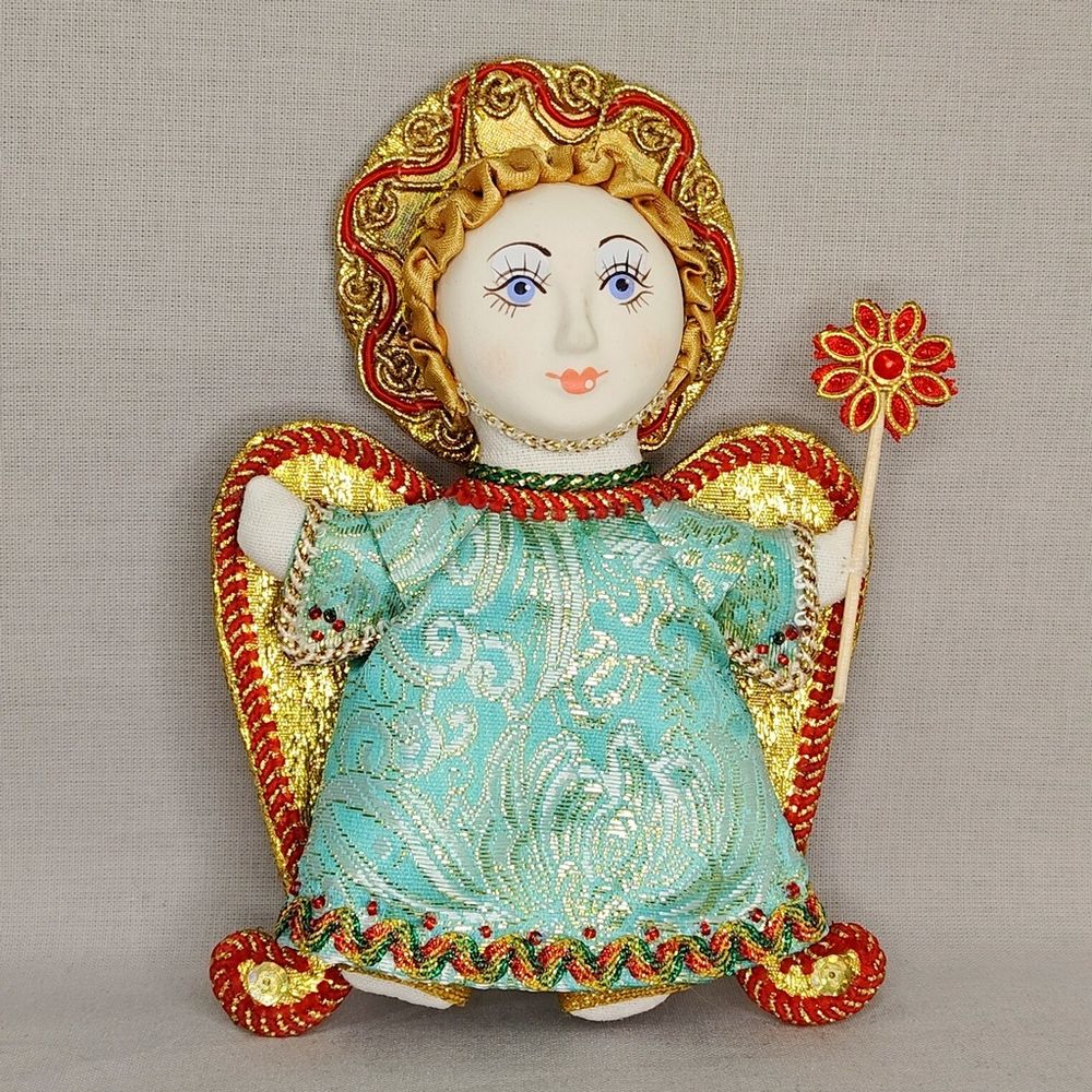 Ёлочная игрушка Ангел с цветочком