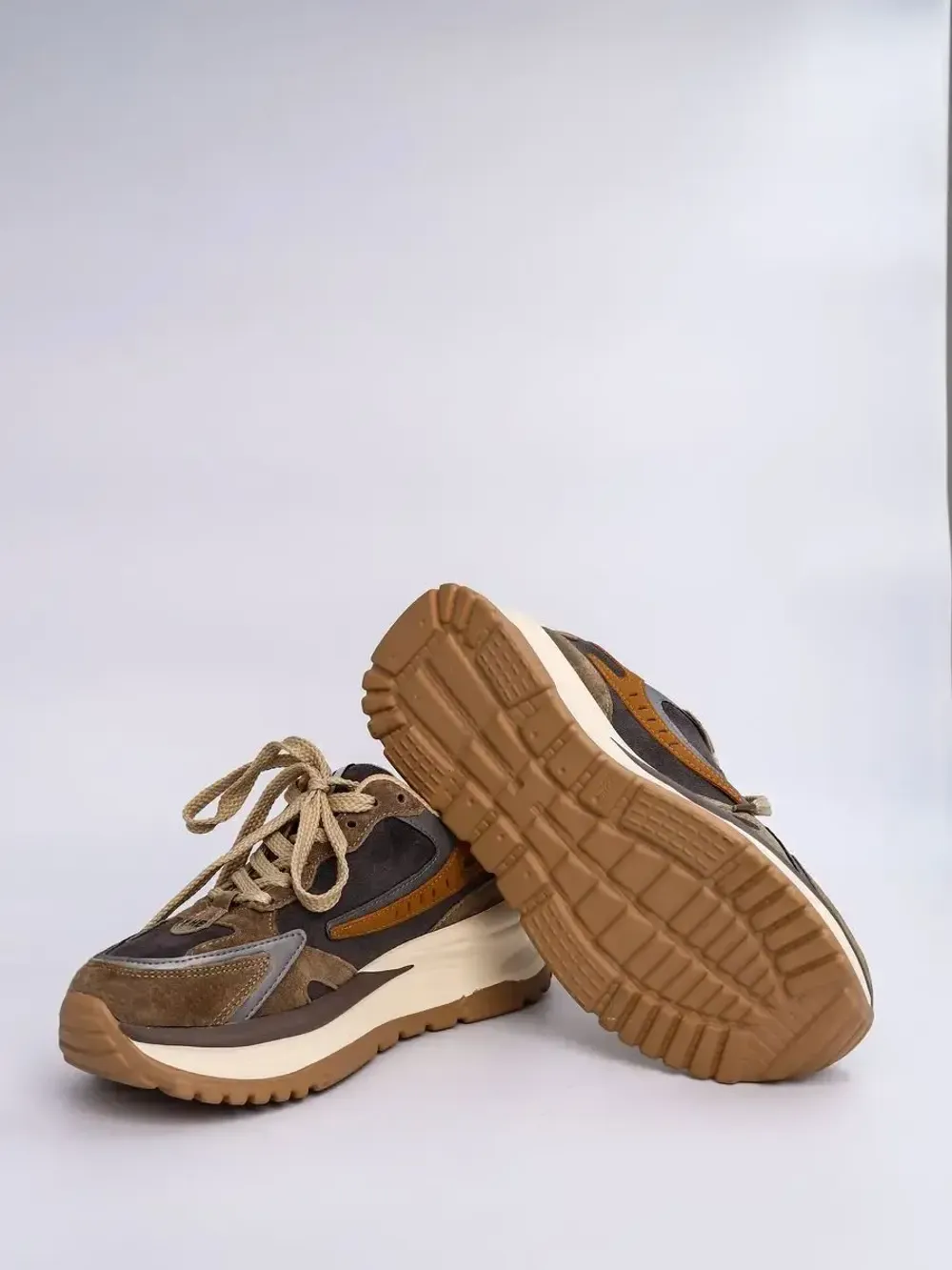 Кроссовки женские натуральная кожа