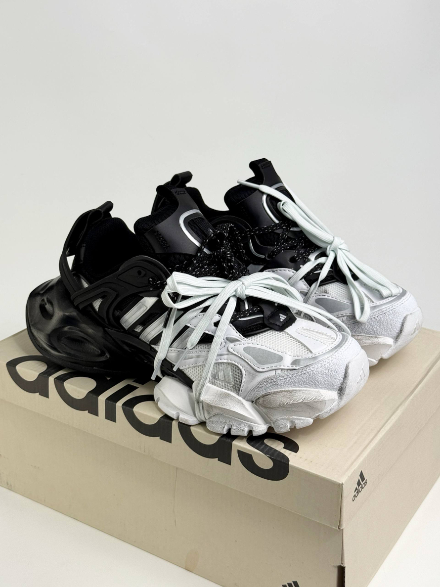 Кроссовки Adidas XLG Runner Deluxe #B257 (бел.-черн.)