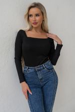 Лонгслив с вырезом каре (черный) Б11-163 Nikol