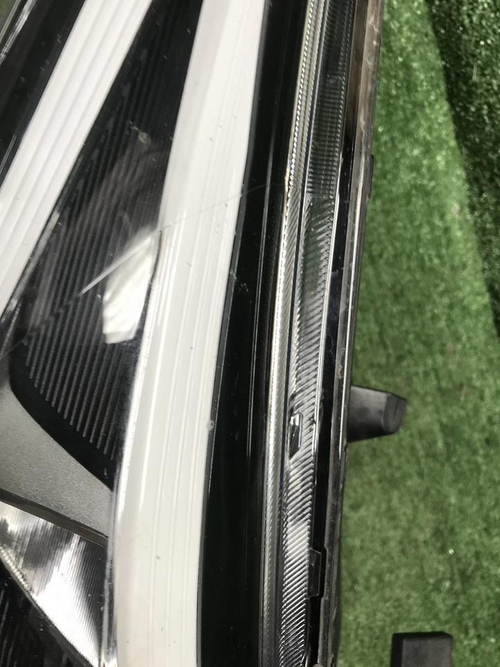 Битая Фара правая Kia Rio 4 (2020-2022) галоген