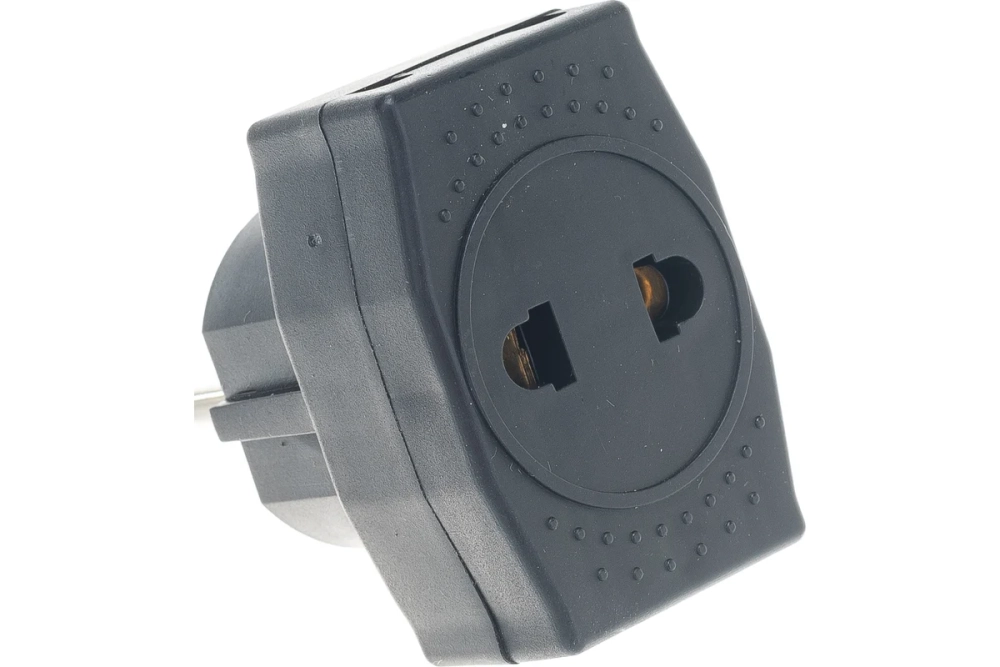 Сетевой 3-местный компактный разветвитель STEKKER без заземления, ADP10-16-20, черный 39295