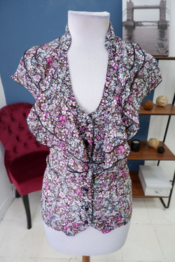 Блузка Amisu яркого цвета 42 размер