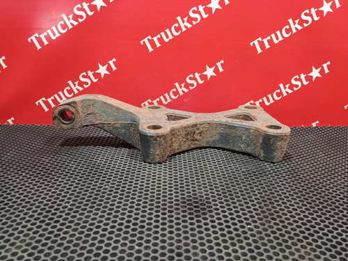 Кронштейн заднего амортизатора левый