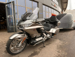 Gold Wing Tour — GL1800 DCT