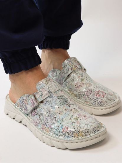 03 | "Duki" |Женские медицинские сабо натуральная кожа (цветок)