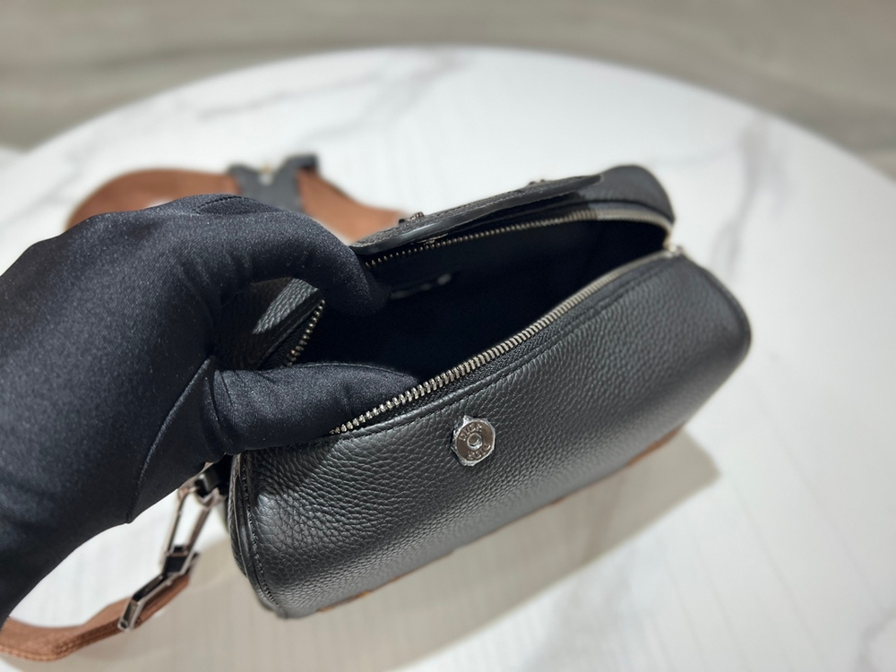 Christian Dior Lingot 22 Bag