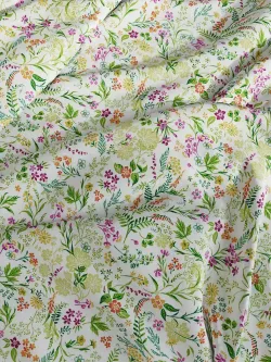 Декоративная наволочка с рюшами, оборками "Полевые цветы" 70х70 см, 1 шт, без молнии