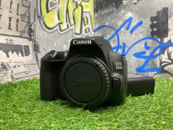 Canon EOS 250D 8.000 кадров