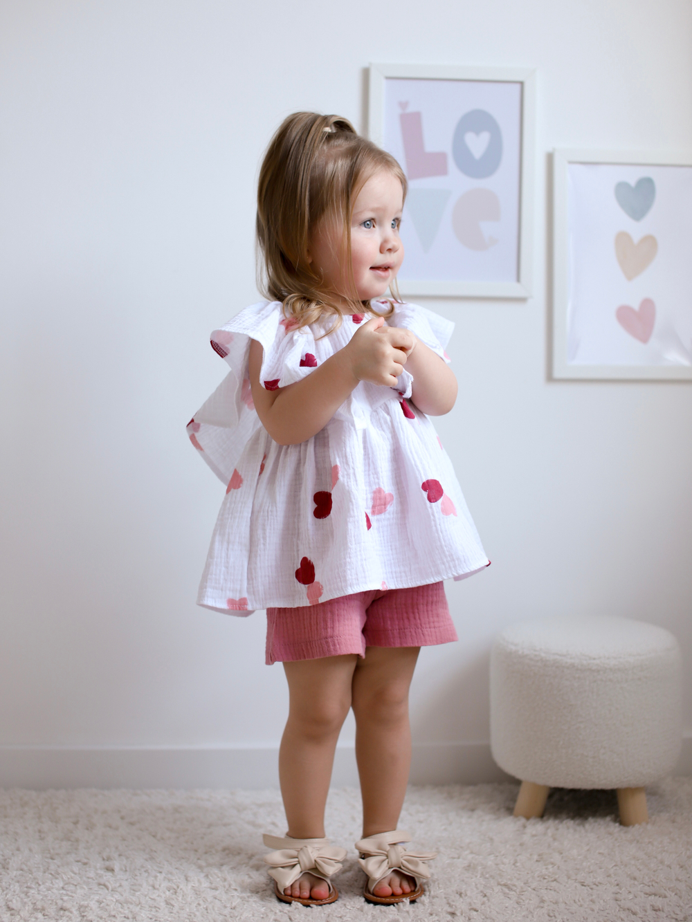 Костюм из муслина топ и шорты "Пудровые сердечки"