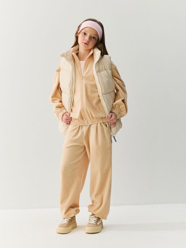 Жилет стеганый на молнии 