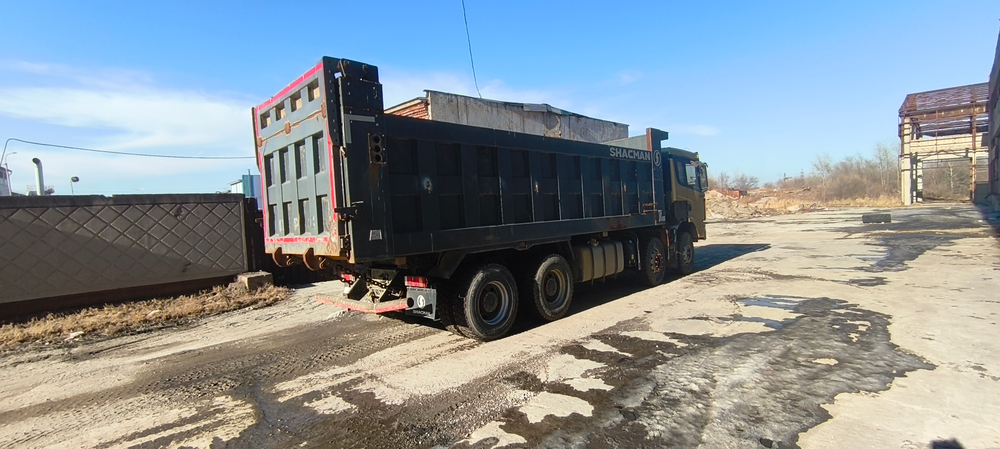 Shacman (Shaanxi) SX* 8x4 Самосвал SX331863366 (Дизельный, 12,5 л, 544 л.с., МТ)