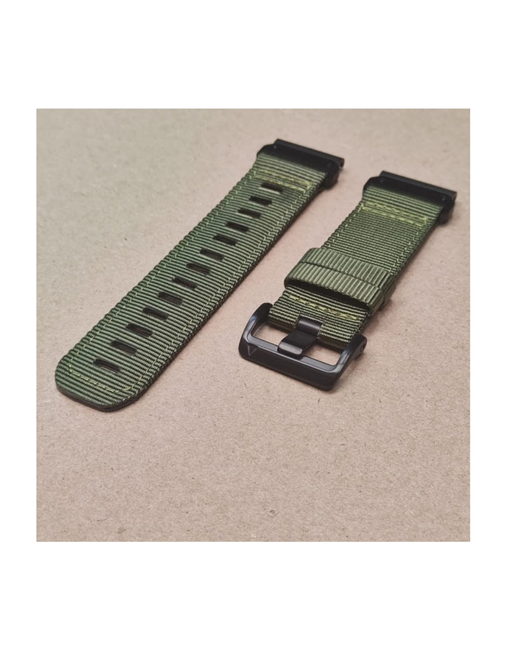 Ремешок тактический Tactix 26 мм. для Garmin Fenix 7x / 6x / 5x / 3, Enduro 2 / Tactix 7, Tactix Delta (Зеленый/Хаки-Черный)