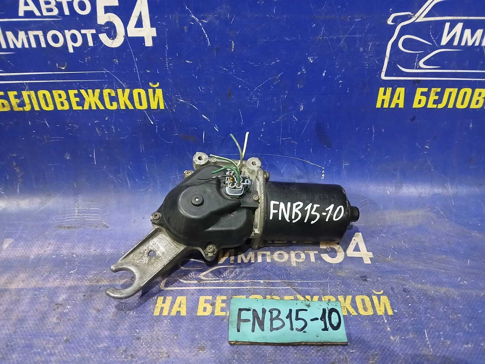 Моторчик переднего дворника NISSAN SUNNY 2000