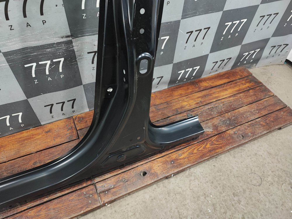 Боковина левая Changan CS35PLUS 18-нв Новая Оригинал S111F2702050300