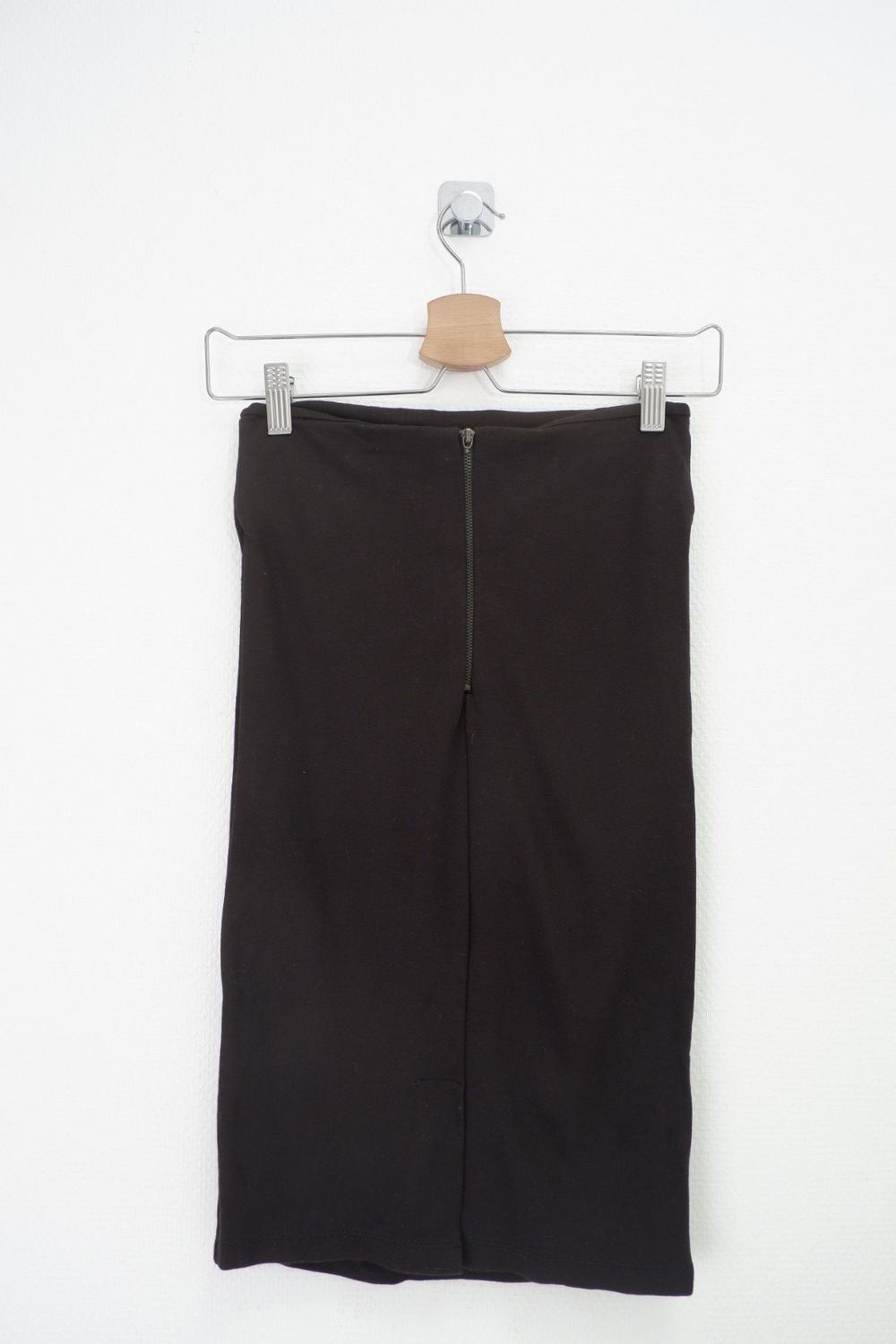 Юбка ZARA с замком сзади 44/46 размер